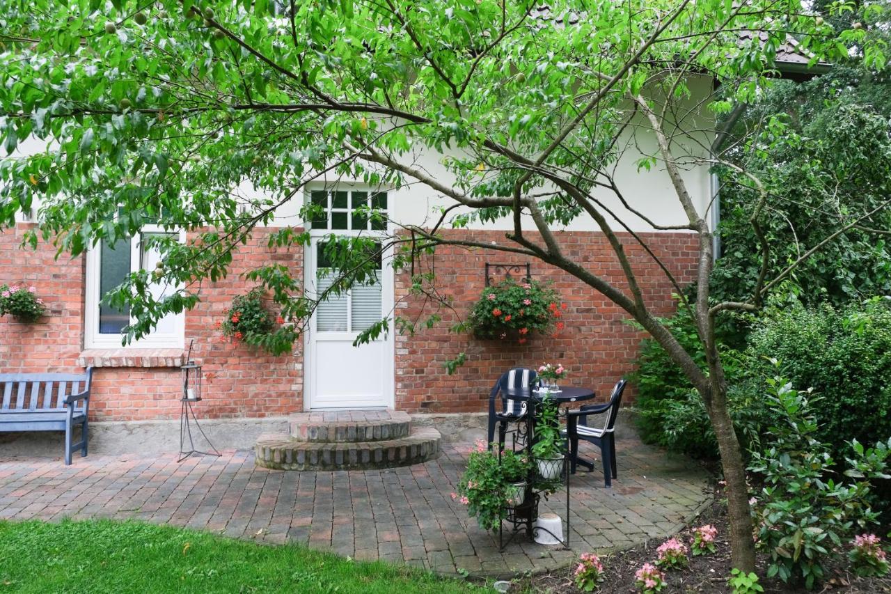 Schloms Hof Apartment Waffensen Exterior foto